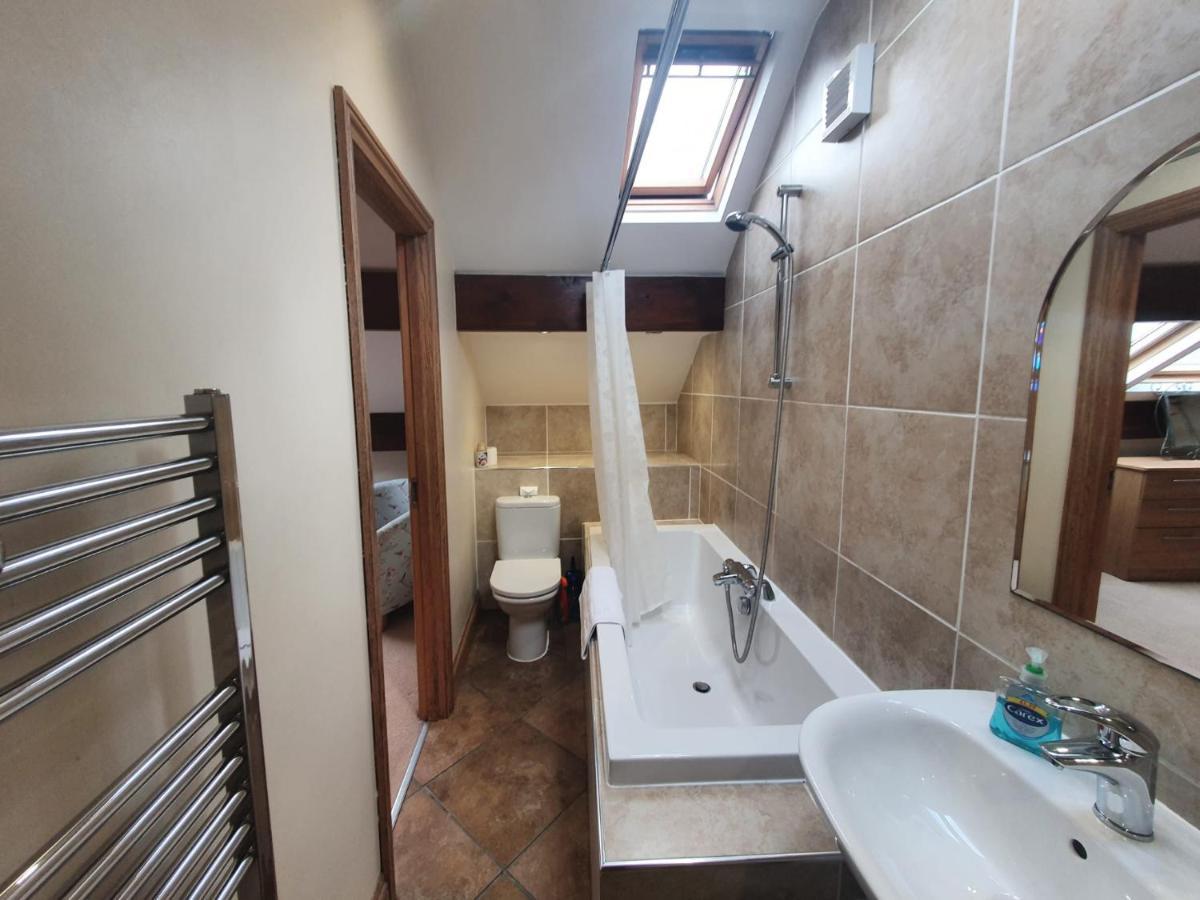 St Annes Apartment Halifax Bagian luar foto